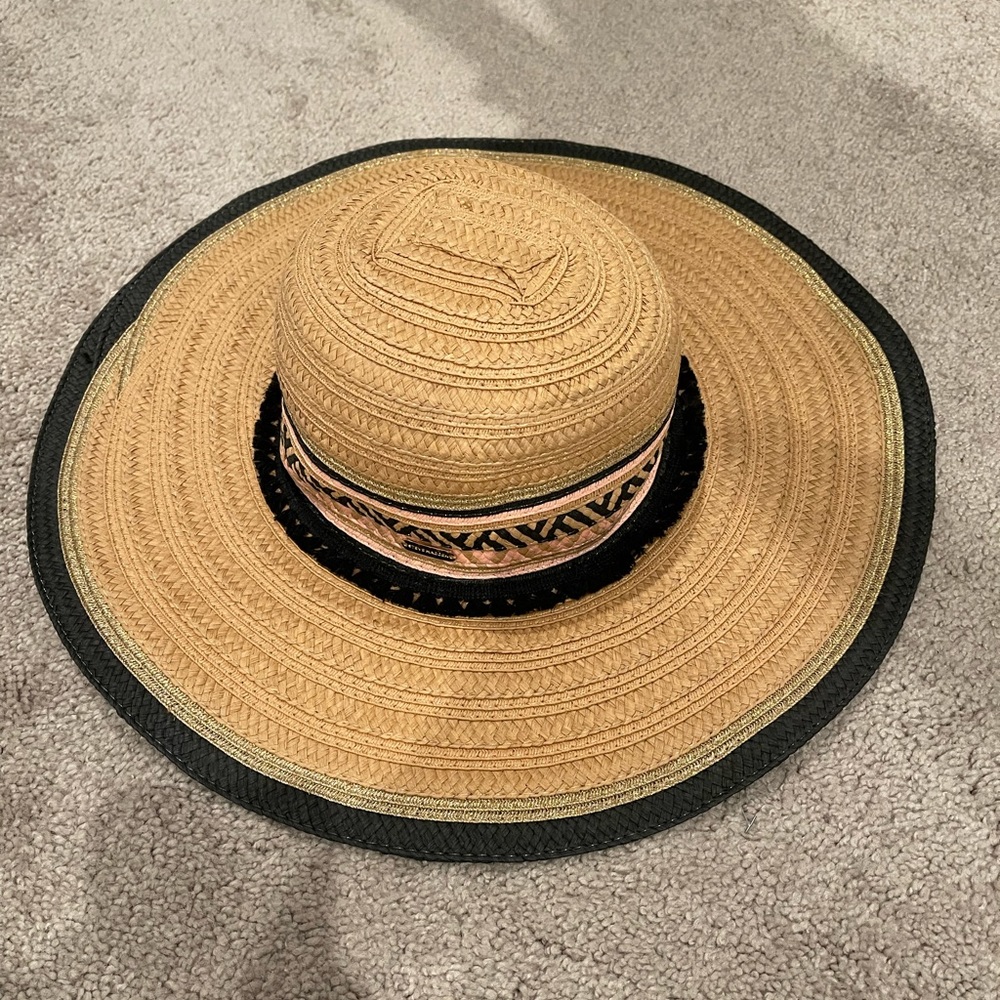 Beach hat